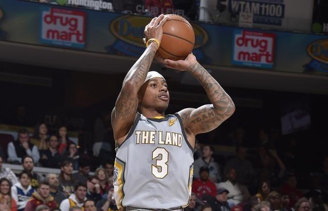 后腰回撤不 后腰回撤不